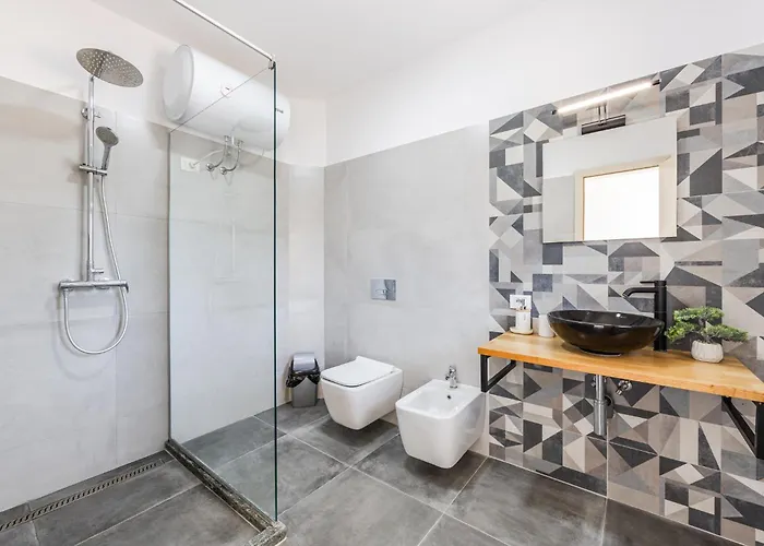 Appartement The Rooftop Experience By Ps Golem (Tirana)