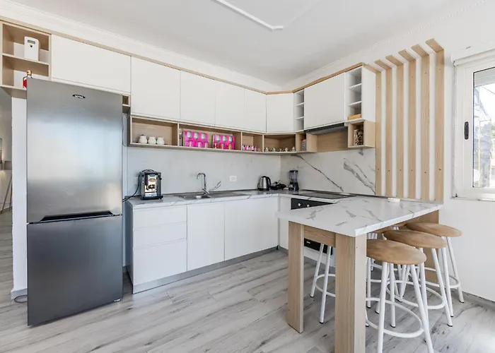 Appartement The Rooftop Experience By Ps Golem (Tirana)