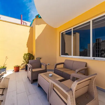 The Rooftop Experience By Ps Apartamento Golem (Tirana)
