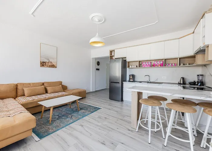 The Rooftop Experience By Ps * ゴーレム